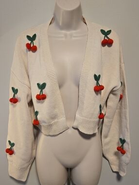 NWT Blu Pepper Cream Cropped 3D Cherry Appliqué Sweater Cardigan Med